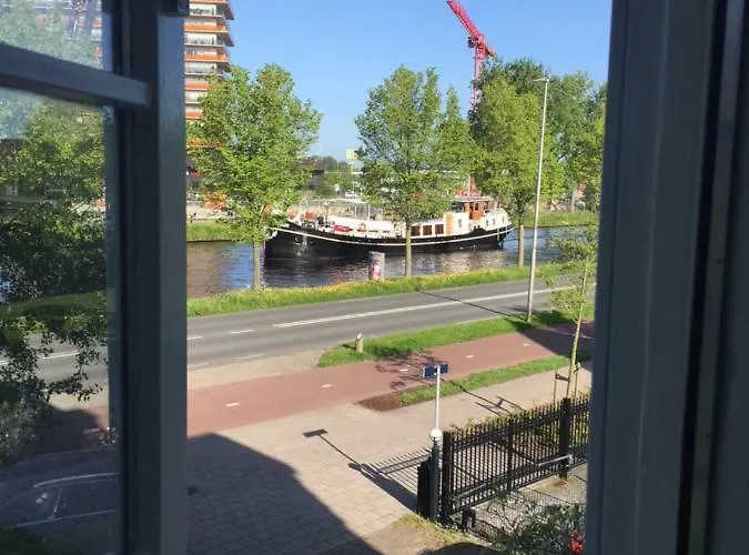 Amsterdam Old Holland Bed & Breakfast