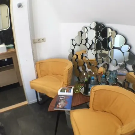 Amsterdam Old Holland Couette-café *